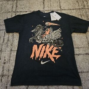 Nike Graphic Black T-Shirt